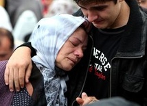 Trzeba osądzić odpowiedzialnych za Srebrenicę