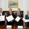 Podpisanie porozumienia w sprawie utworzenia Programu Internetyzacji Polskich Bibliotek Publicznych