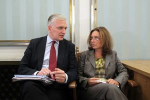 PO o in vitro: dwa projekty do Sejmu