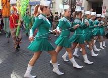 Parada zainaugurowała IV edycję Międzynarodowego Festiwalu Sztuki Ulicznej TrotuArt 2009. 