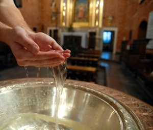 15 proc. chrztów powyżej 7 roku życia