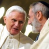 „Wizyta Benedykta XVI w synagodze sukcesem”