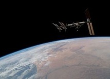 Próbny lot Dragona na ISS