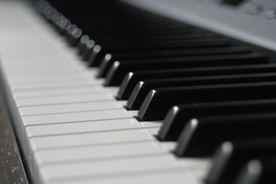 Krosno: Koncertują na fortepianie z czasów Chopina