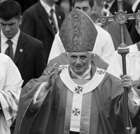 Benedykt XVI odleciał na Maltę