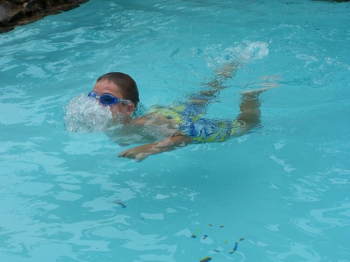 Pływanie, a rozwój dziecka