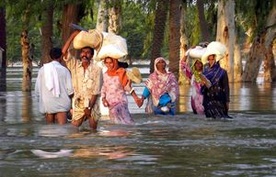 Pakistan: Zamach w meczecie