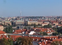 Czechy: Związkowcy sprzeciwiają się cięciom