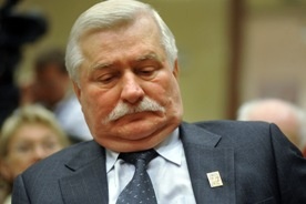 Wałęsa: Ktoś chce mi dołożyć