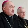 Biskupi bronią minister Radziszewskiej