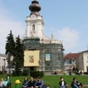 Rynek z "papieskich" kamieni