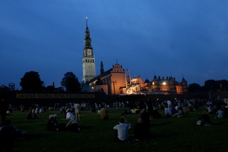 Kultura jest posługiwaniem narodowi