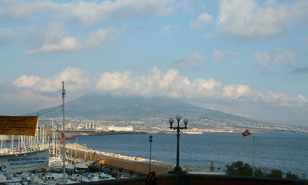 Wymusić haracz od proboszcza