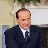 Berlusconi poddany operacji na otwartym sercu