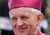 Abp Damian Zimoń