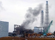 Japonia: Obłoki pary nad Fukushimą