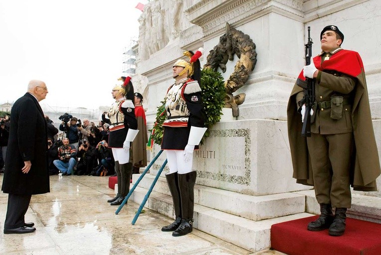 Prezydent Włoch składa wieniec pod pomnikiem Garibaldiego 