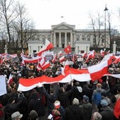 Gubernator: Nie mieliśmy obowiązku pytać Polaków