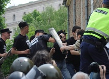 Bułgaria: Burda przed meczetem 