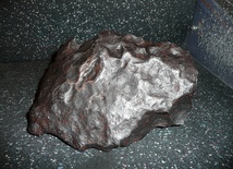 Uniwersytet kupił meteoryt