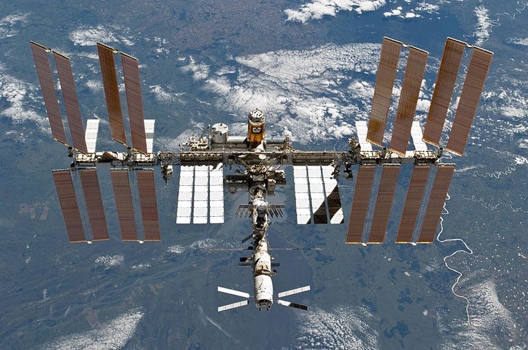 Śmieci kosmiczne minęły stację ISS