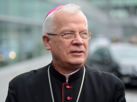 abp Józef Michalik