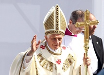 Papież apeluje o wsparcie dla rodzin