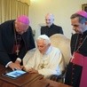 Papież wpisał się na Twitterze