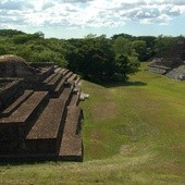 Cmentarz Majów odkryty w Meksyku