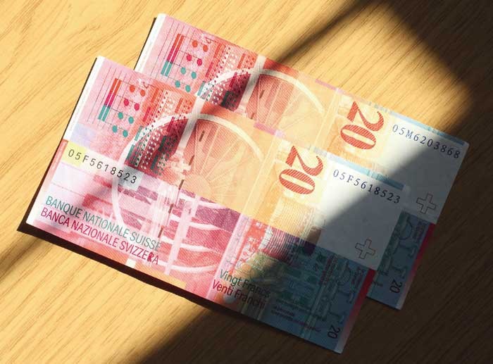 Wysoka wartość szwajcarskiego franka nie cieszy dzisiaj w Europie prawie nikogo