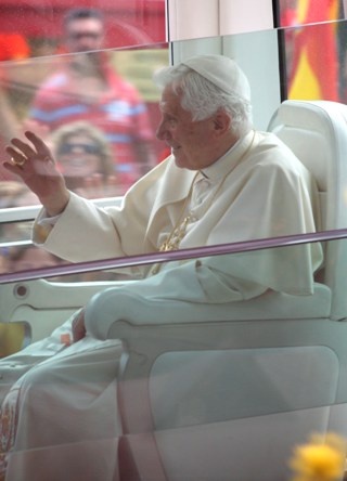Madryt wita papieża