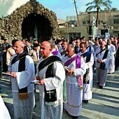 Procesja ku czci Matki Bożej w Bagdadzie 19 grudnia br. odbywała się w cieniu ataku na uczestników Mszy św. w kościele w Mosulu sprzed ponad miesiąca. Brutalnie zamordowano wówczas m.in dwóch księży.