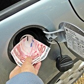 Eksperci: Nie widać końca podwyżek cen paliw