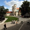 Benedyktyni tłumaczą symbole liturgiczne