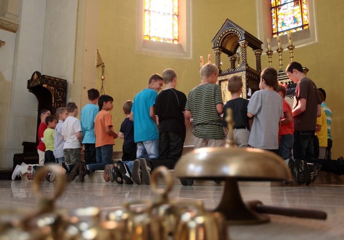 Ministranci z parafii św. Józefa w Rudzie Śląskiej