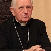 Abp Damian Zimoń