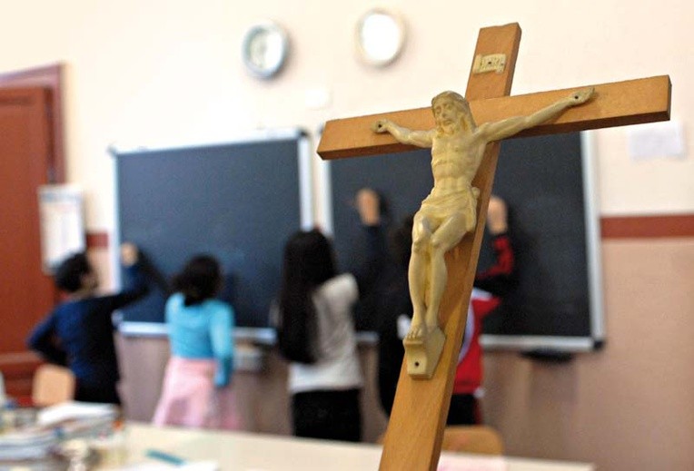 Włosi chcą krzyży w szkołach