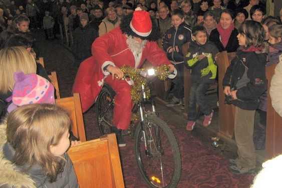 Coraz więcej przebierańców, coraz trudniej o oryginał…