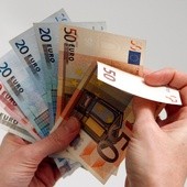 Podatnicy strefy euro słono zapłacą za Grecję 