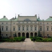 Rekord zakażeń, padł próg 20 tys. Rzecznik MZ mówi o możliwym lockdownie