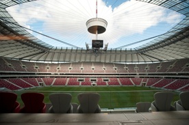 Interpelują w sprawie krzyży na stadionach