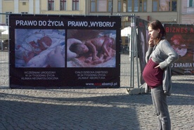 Bydgoszcz: Antyaborcyjna wystawa wróciła