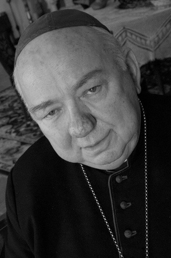 Pelplin: W sobotę pogrzeb biskupa