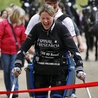 Pokonała maraton na... bionicznych protezach