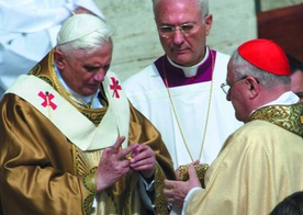 Pierwsze kroki Benedykta XVI