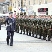 Skrzydła  nad miastem