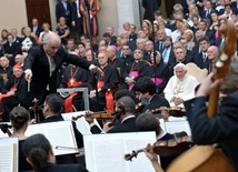 Papież: Symfonia pokoju nie ukończona