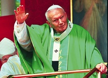 W sierpniu 2002 r. papież żegnał się ze swoimi rodakami tak, jakby każdemu z nas chciał spojrzeć w oczy