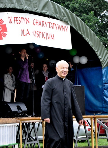 Festyn Charytatywny Caritas w Dąbrowie Tarnowskiej