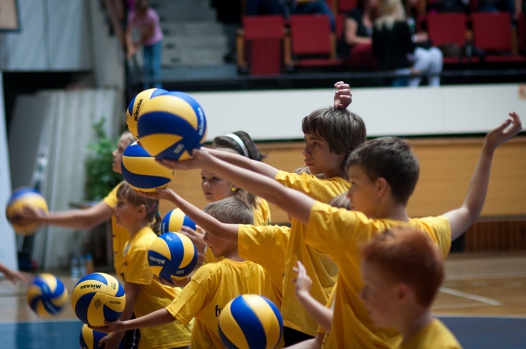 Siatkarski trening z Marcinem Możdżonkiem